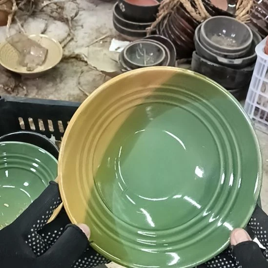 盘瓷器微瑕不退不换