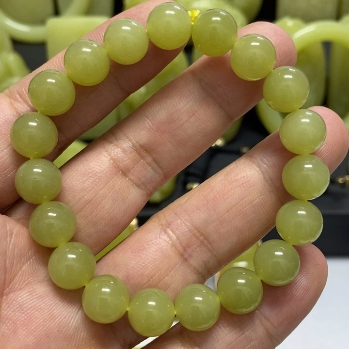 手链未镶嵌和田玉（黄玉）