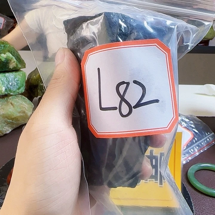 蛇纹石玉未镶嵌岫玉原石