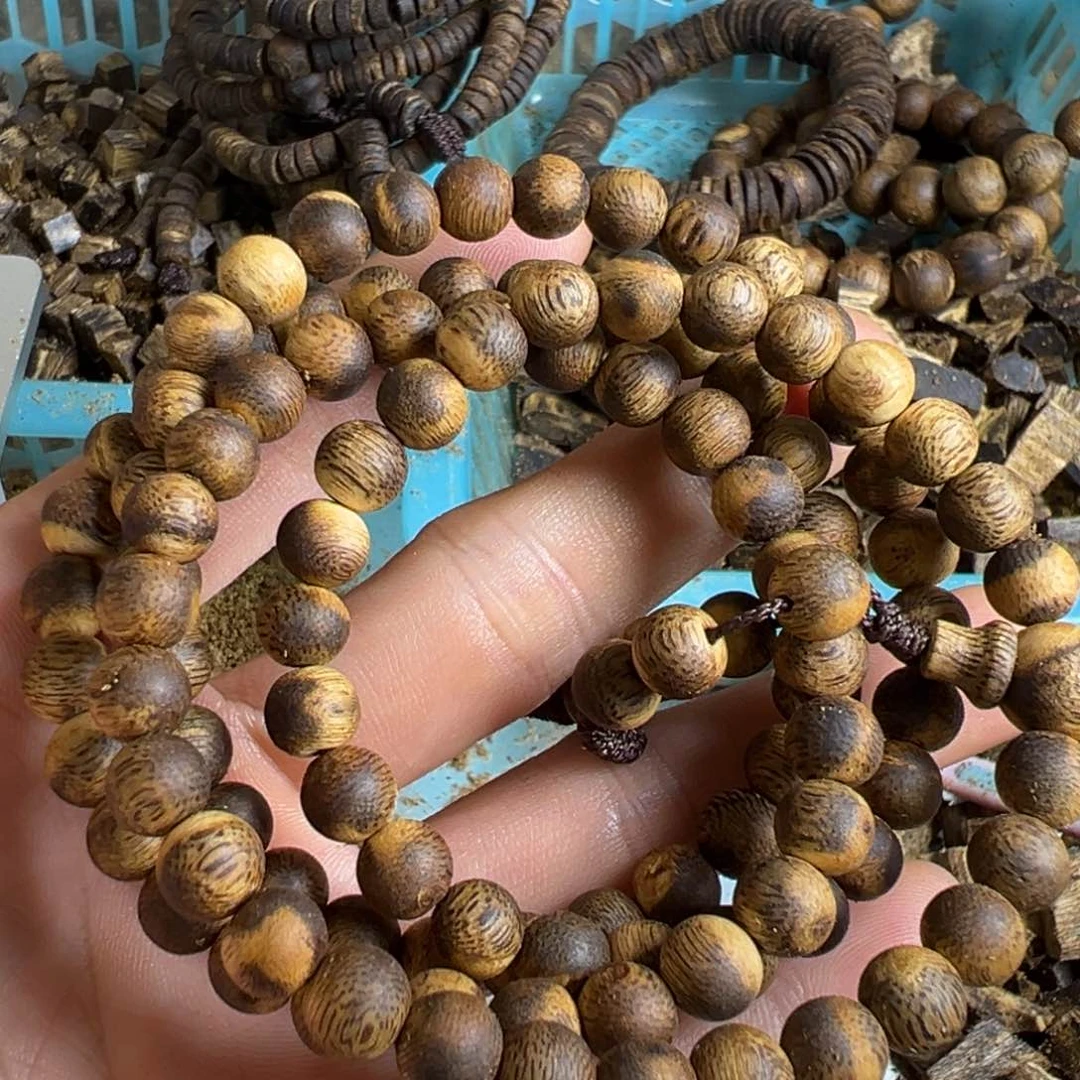 沉香碎屑沉香莺歌绿品种0.7多圈16.9克