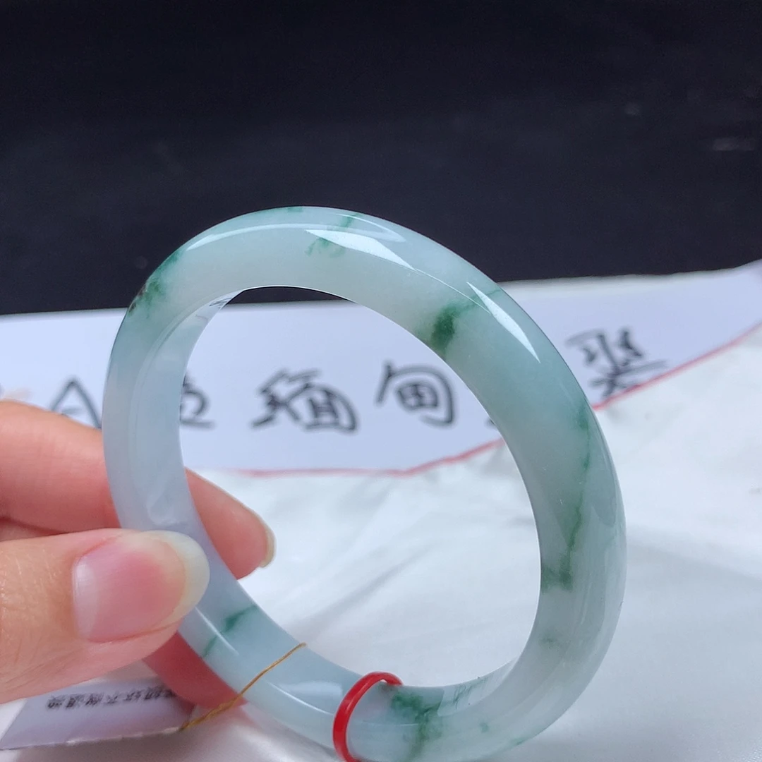翡翠未镶嵌手镯57圈m113123