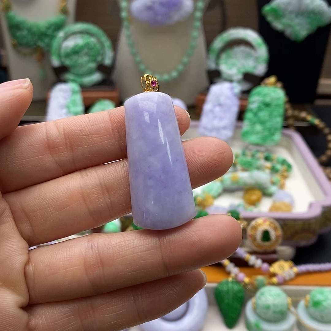 翡翠未镶嵌颈饰天然