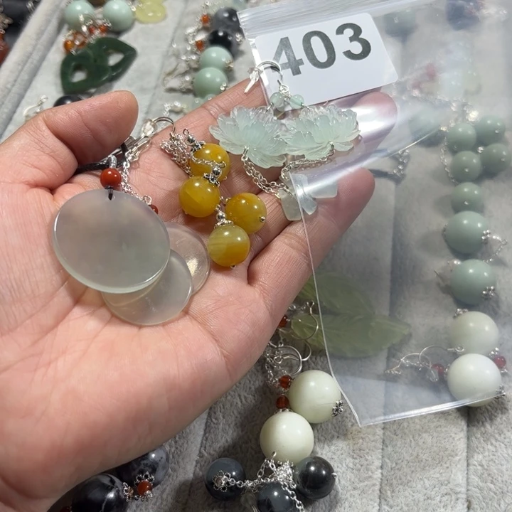 蛇纹石玉耳饰未镶嵌小**9