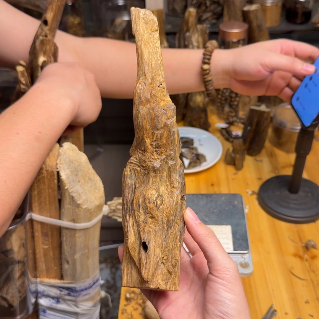 沉香碎屑沉香白棋114克