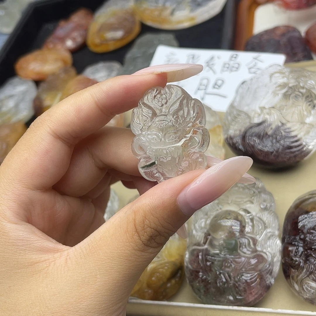 颈饰未镶嵌水晶天然
