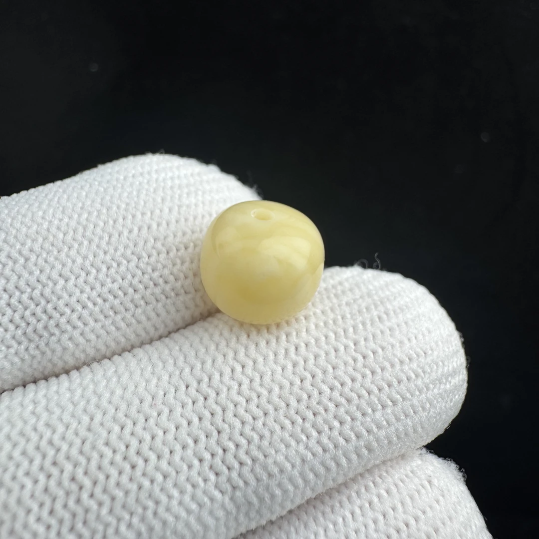 M8523天然蜜蜡妖花老型墩 10*8.4mm支持复检