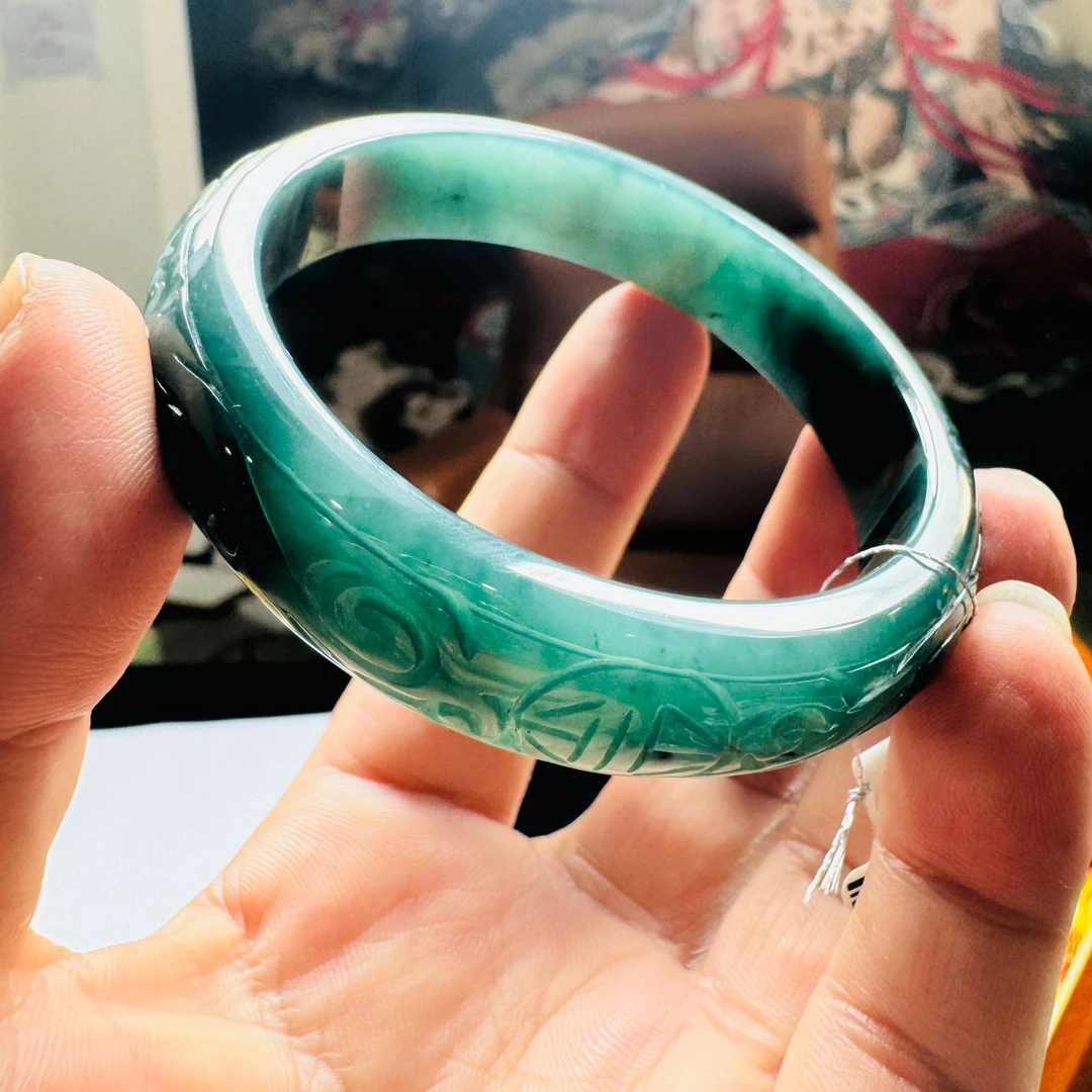 翡翠A货SX精美手镯QJGSMH125321