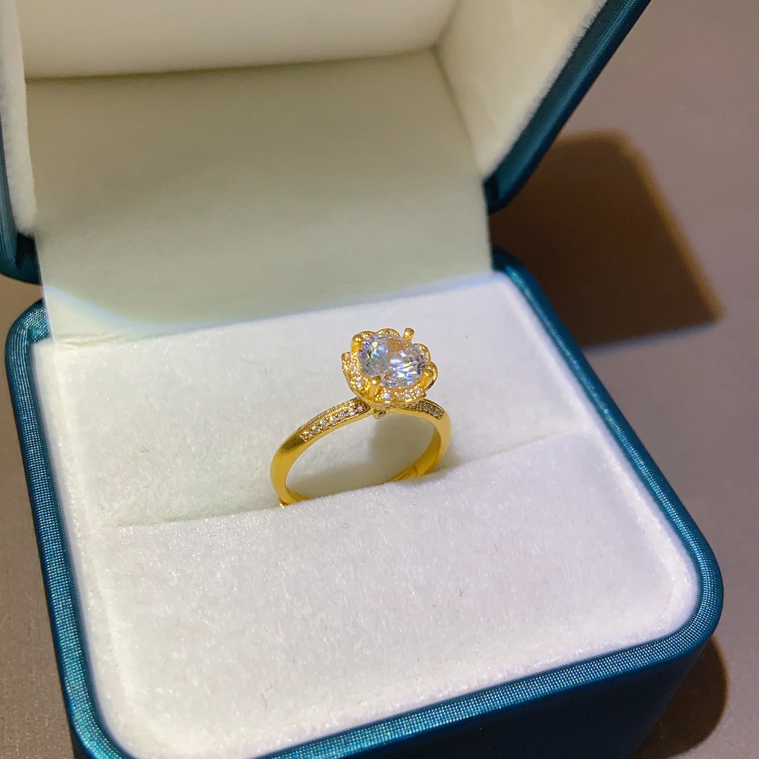 莫桑石4035足金古法莫桑戒指 手捧花金戒指女实心开口戒