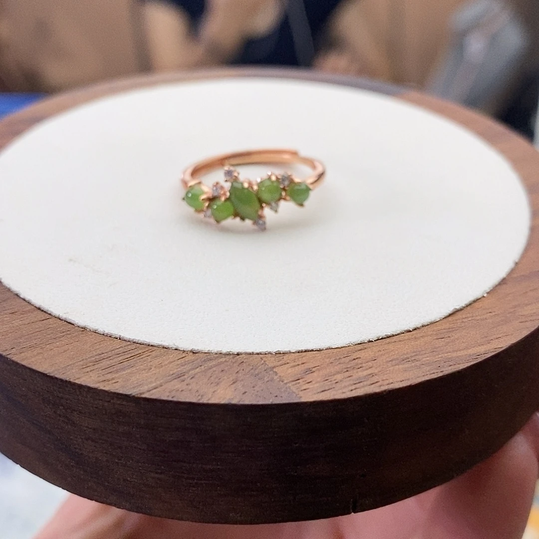 未镶嵌戒指和田玉A11