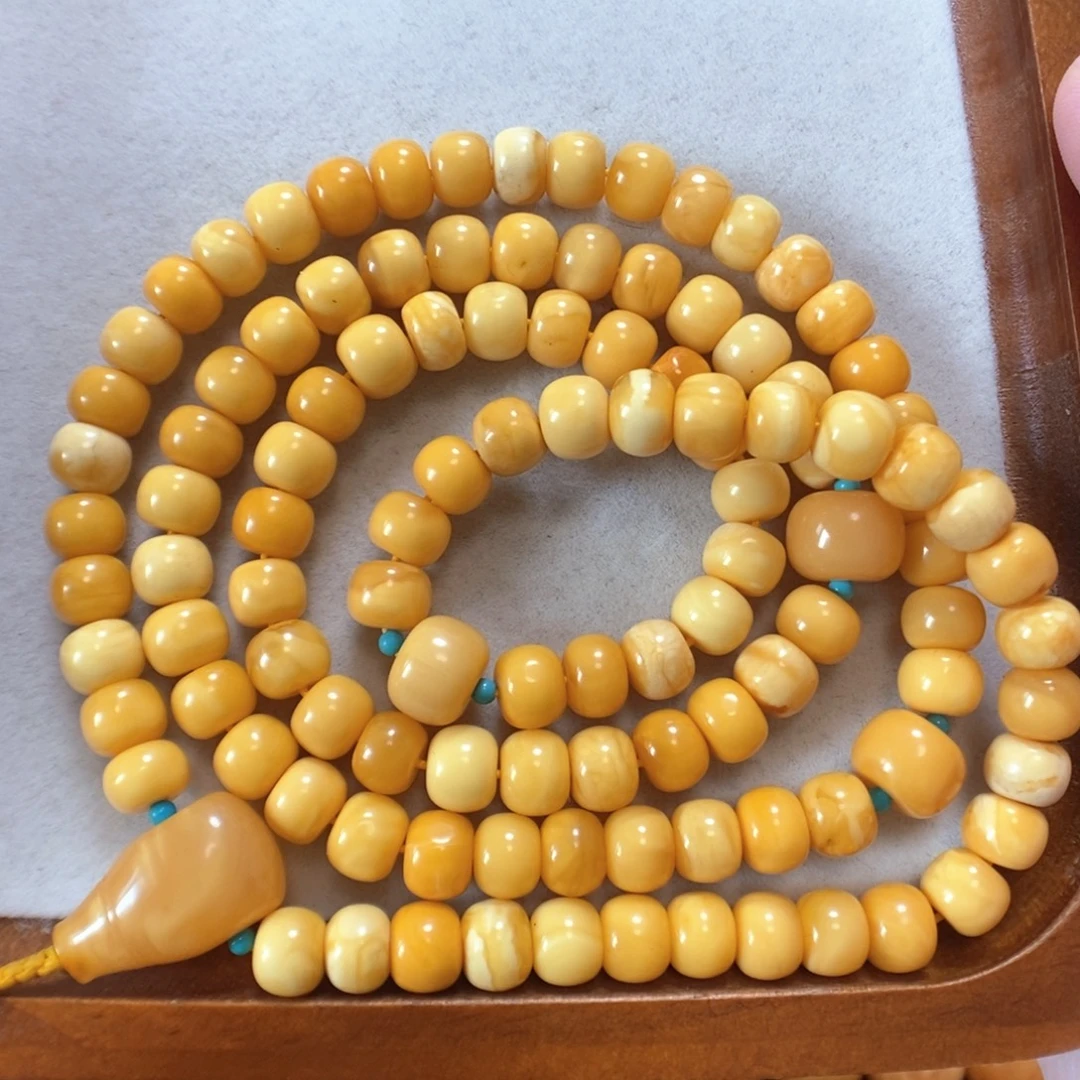 蜜蜡项链未镶嵌108