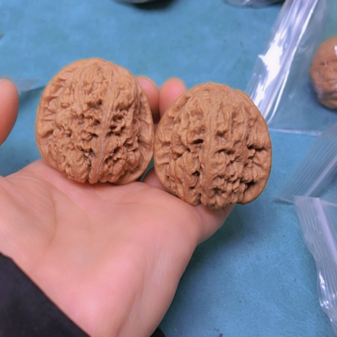 【闪购商品】摆件核桃41将军修尖