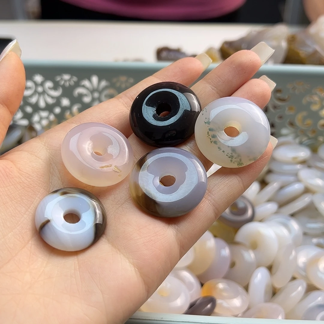 玛瑙/玉髓未镶嵌颈饰