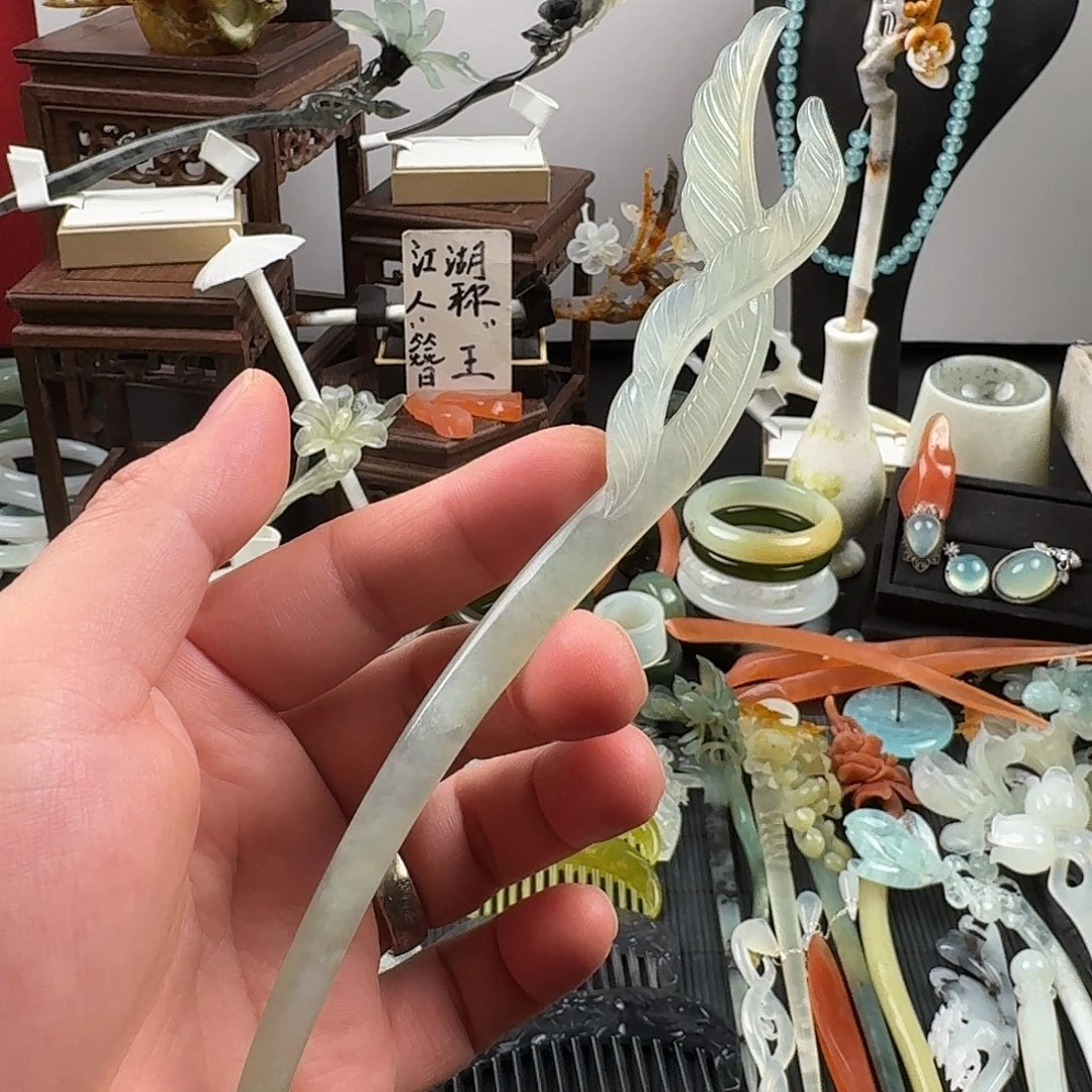 蛇纹石玉未镶嵌发饰