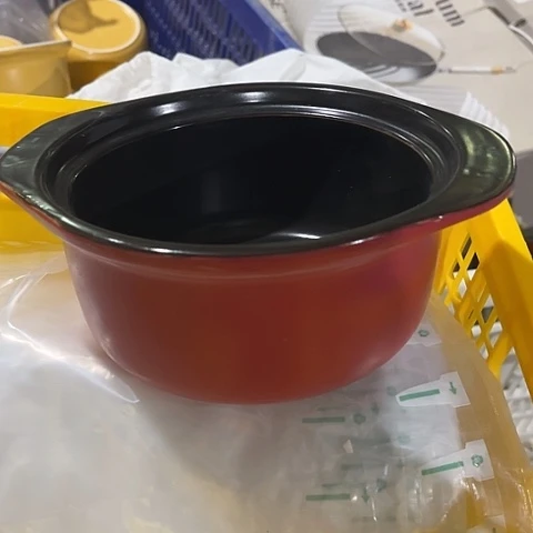 微瑕，明火，口径17，高7外红内黑一个无盖