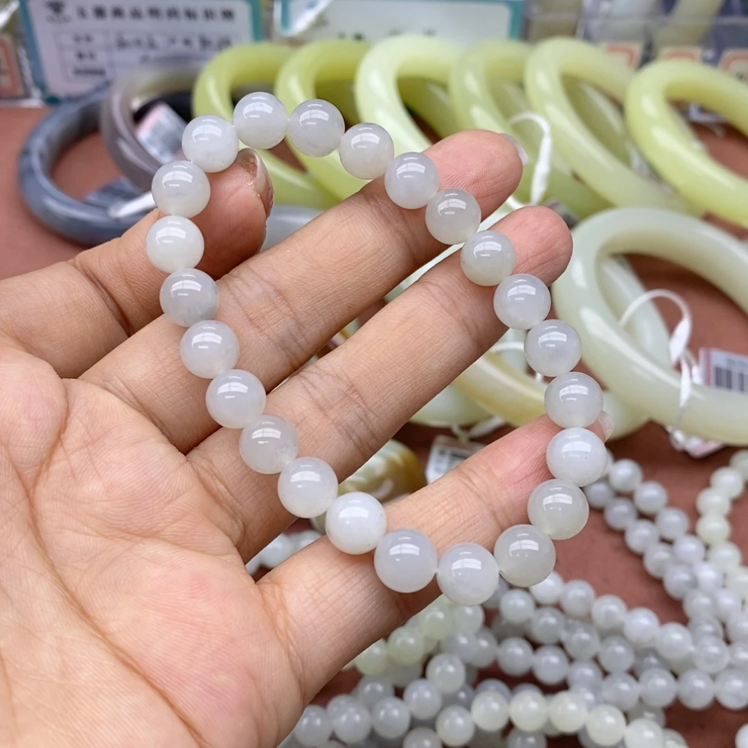 ঞ***࿐和田玉未镶嵌手串卡8