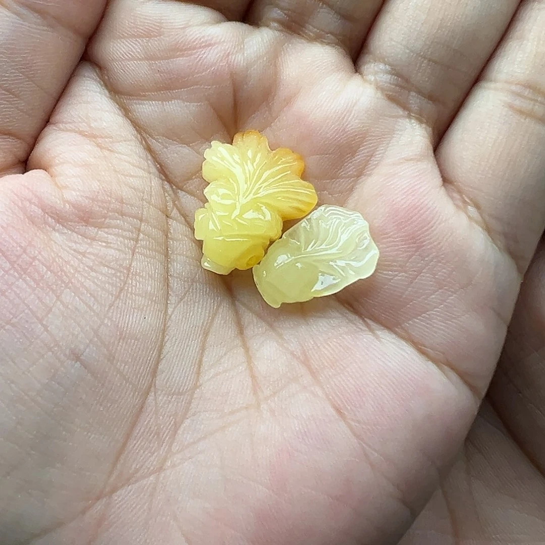 琥珀未镶嵌珠宝奇石金鱼打孔不退换