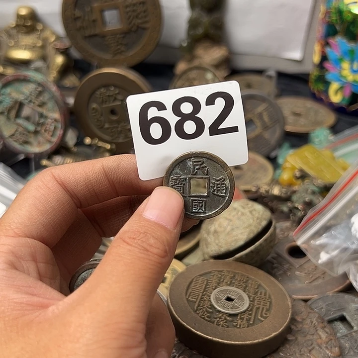 ：***青铜复古文创工艺品