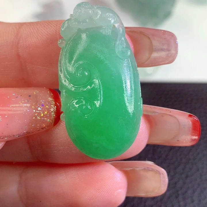 未镶嵌定制翡翠翡翠