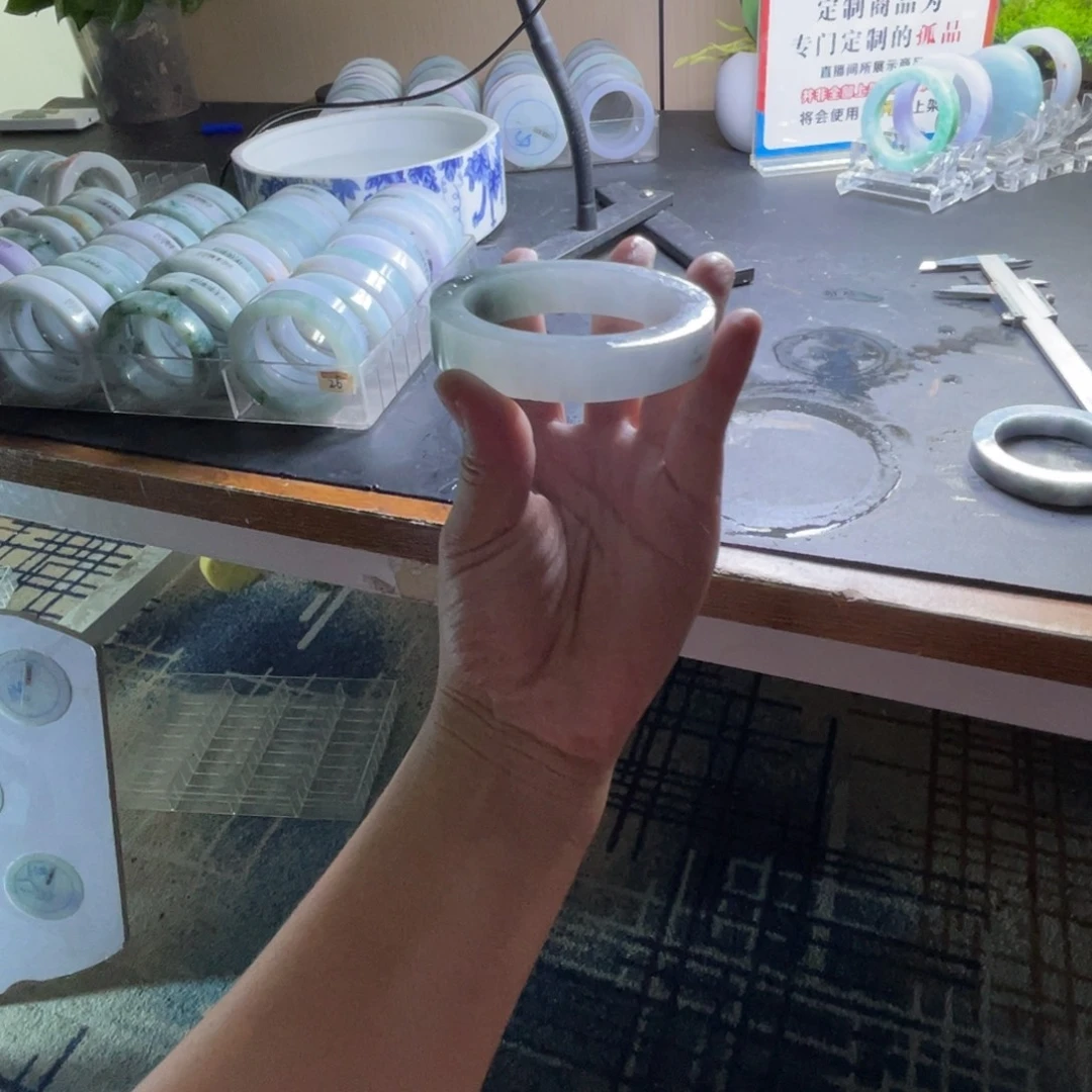 唯***一未镶嵌定制翡翠多样性选一