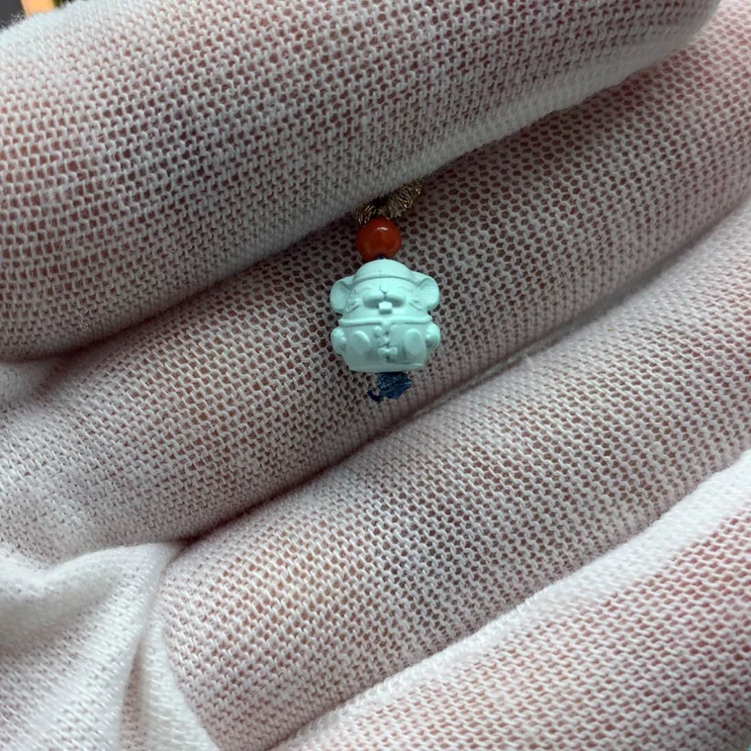 绿松石挂件未镶嵌