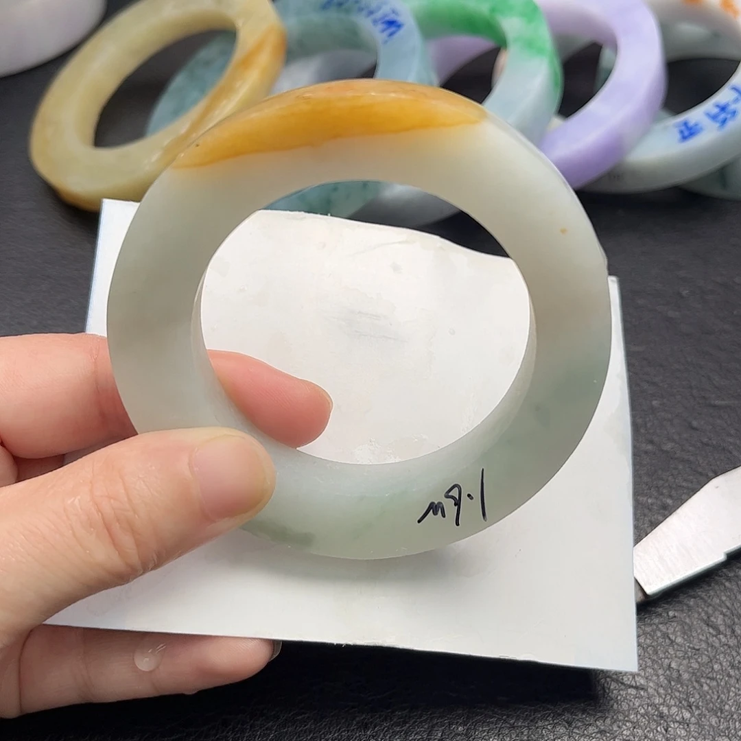 未镶嵌正定制翡翠