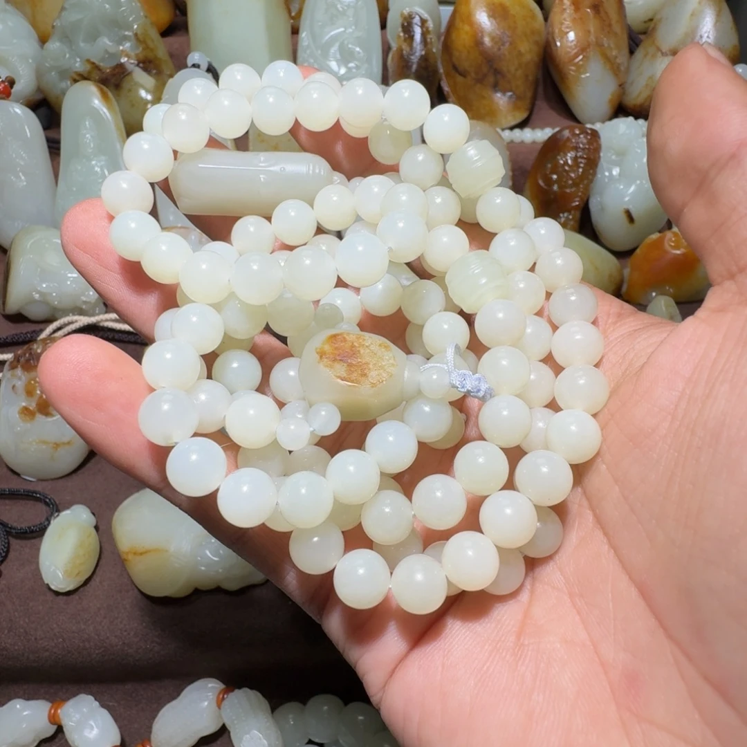 多***菜和田玉未镶嵌项链