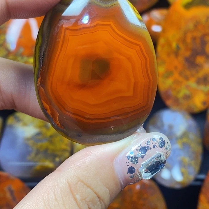 玛瑙/玉髓未镶嵌玛瑙