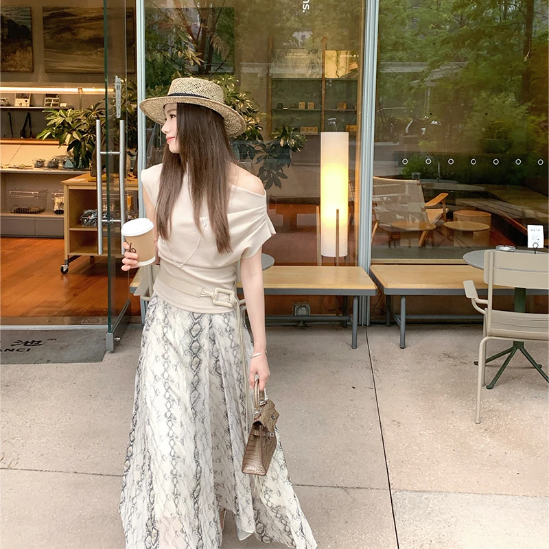 本希benxe/蛇迹 蛇纹印花不规则飘逸高腰A字裙斜裁半身裙