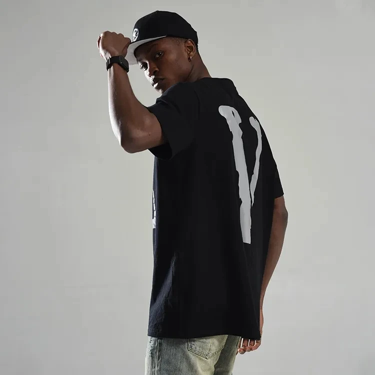 反光V 夏季男士圆领短袖t恤圆领t恤男男女同款情侣宽松印花美潮