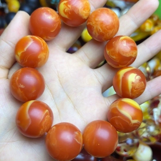 琥珀未镶嵌手链蜜蜡