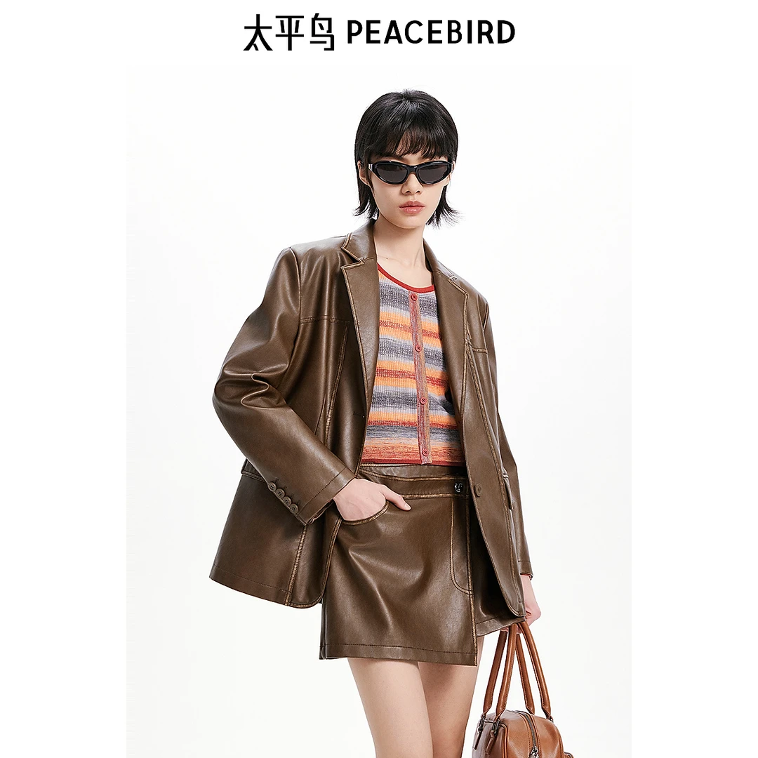 太平鸟女装时尚西装新款擦色PU西装外套A3BAE3469
