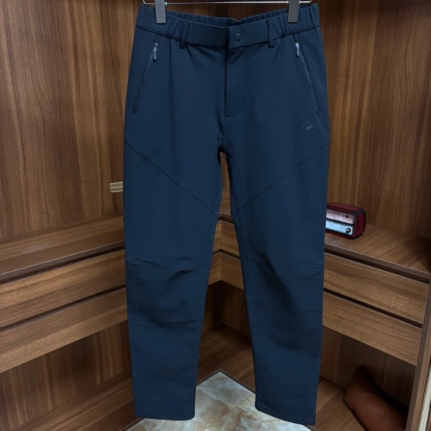 25609男长裤休闲裤男士黑色工装运动裤运动保暖秋冬软壳裤直筒裤