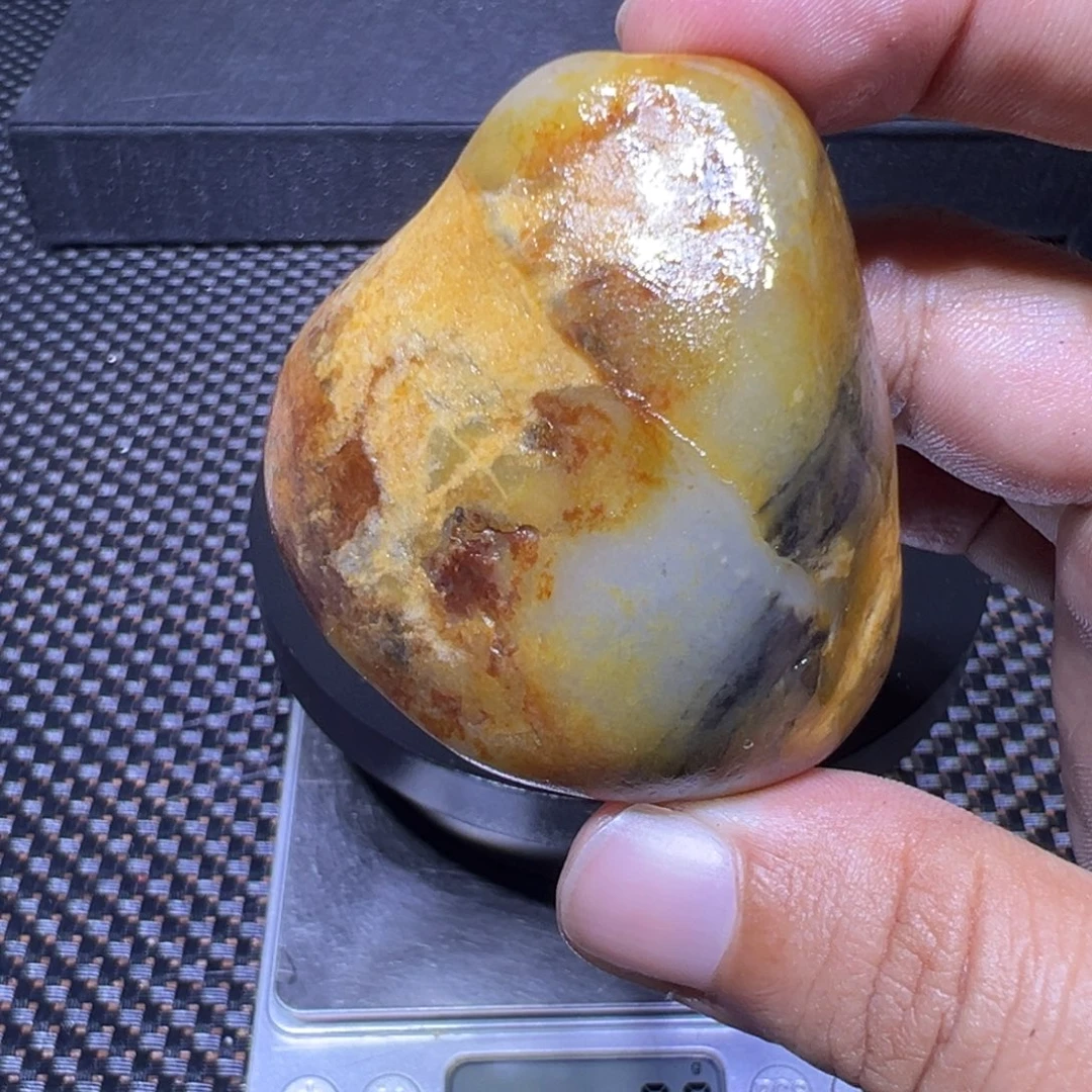 吊坠(不含链)未镶嵌和田玉（子料）101