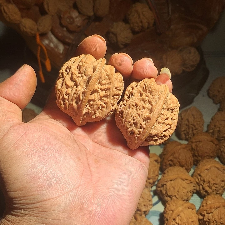 月***影把件文玩核桃半壁江山