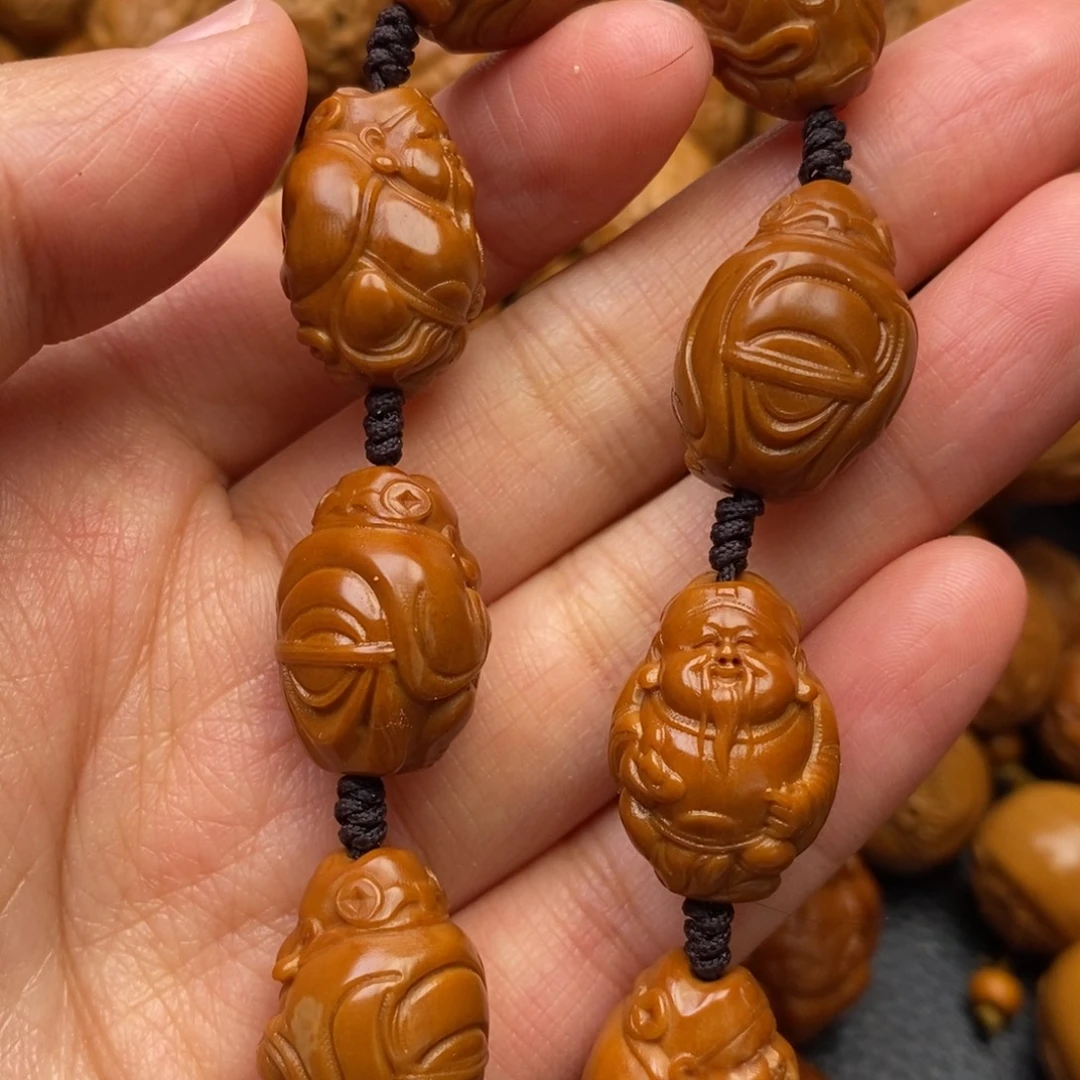 手串橄榄核小财神