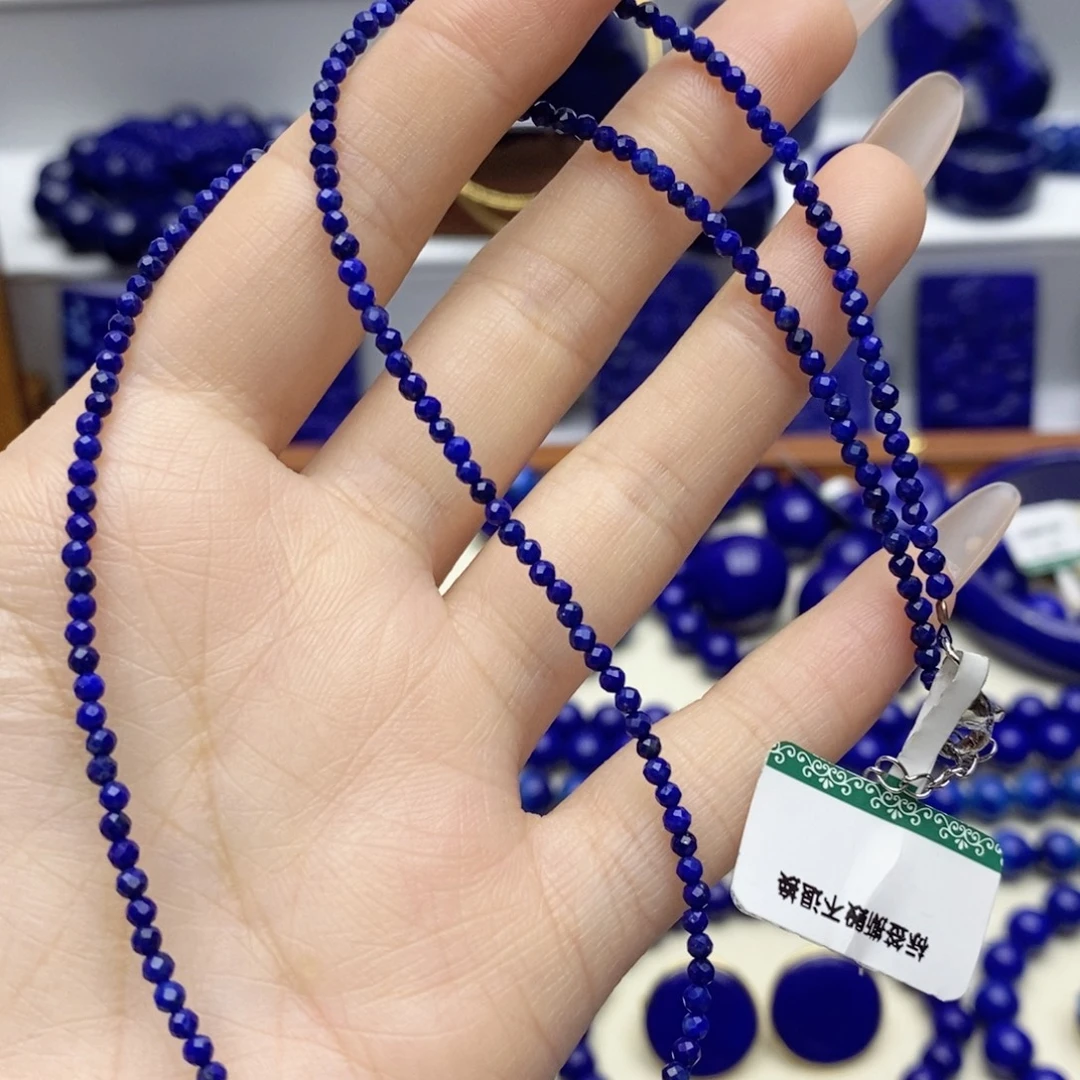 青金石未镶嵌颈饰