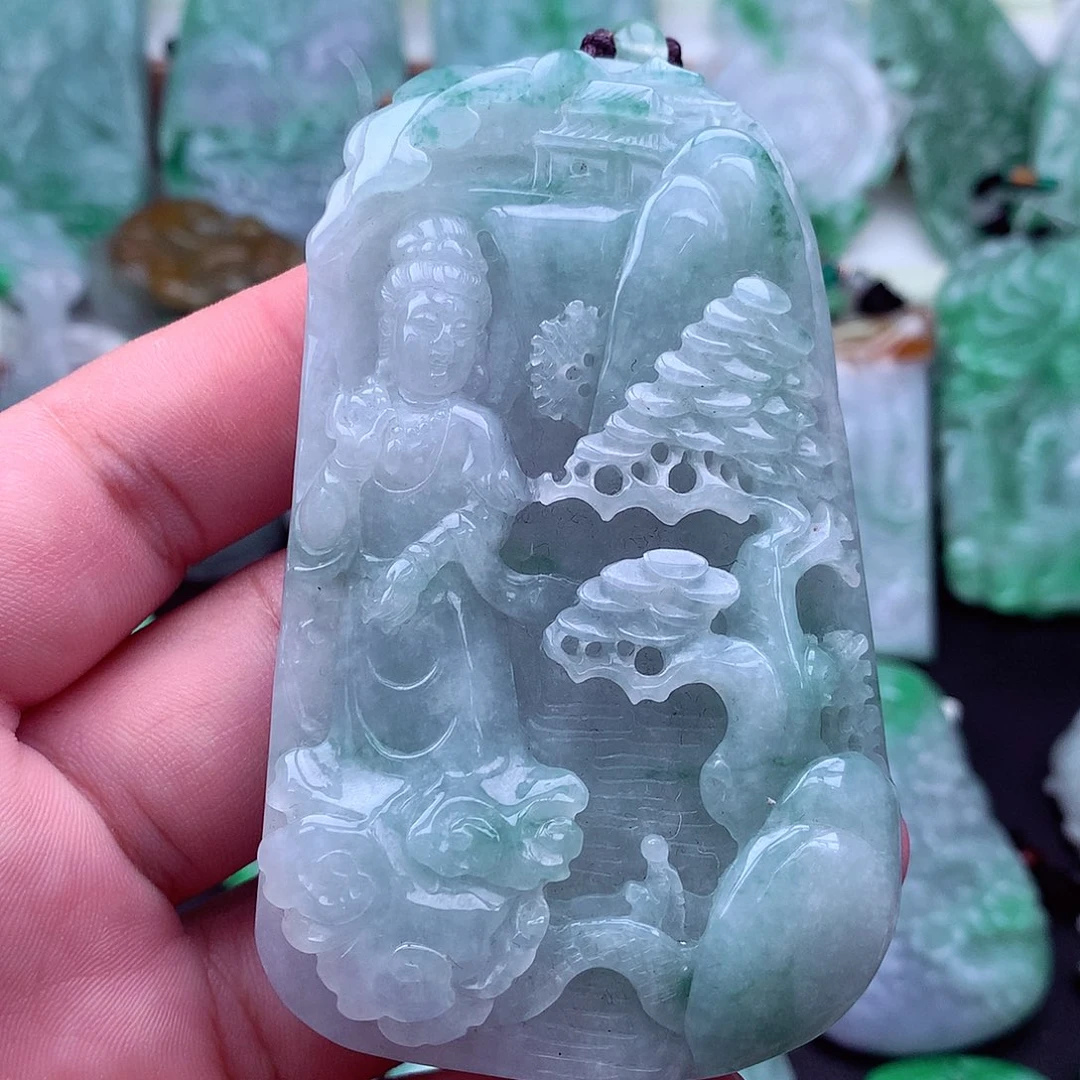 吊坠(不含链)未镶嵌翡翠