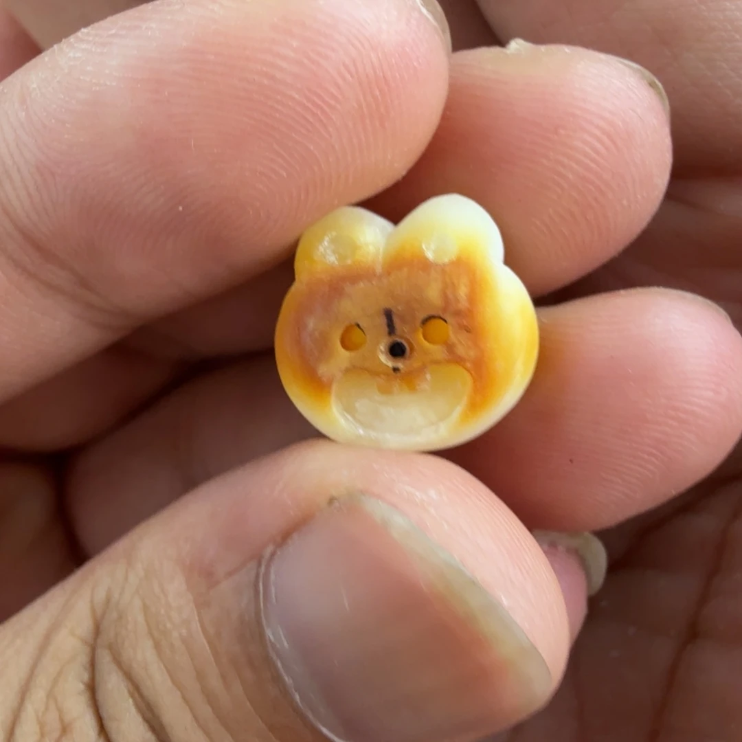 未镶嵌琥珀裸石天然琥珀蜜蜡