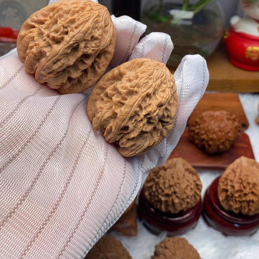 文玩核桃吊坠39尺寸暴雪