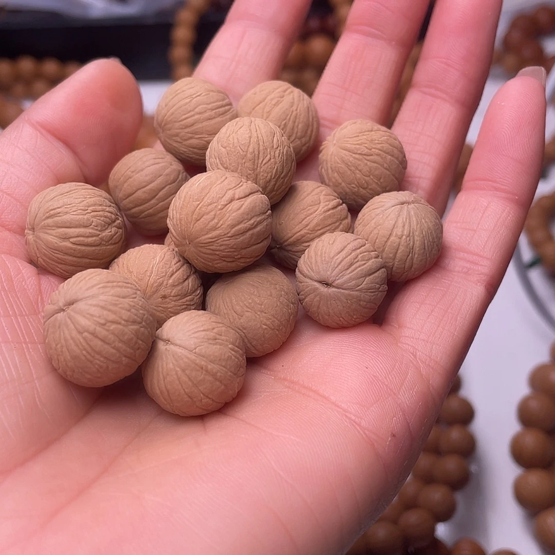 丶***怀猴头核桃吊坠凤羽17