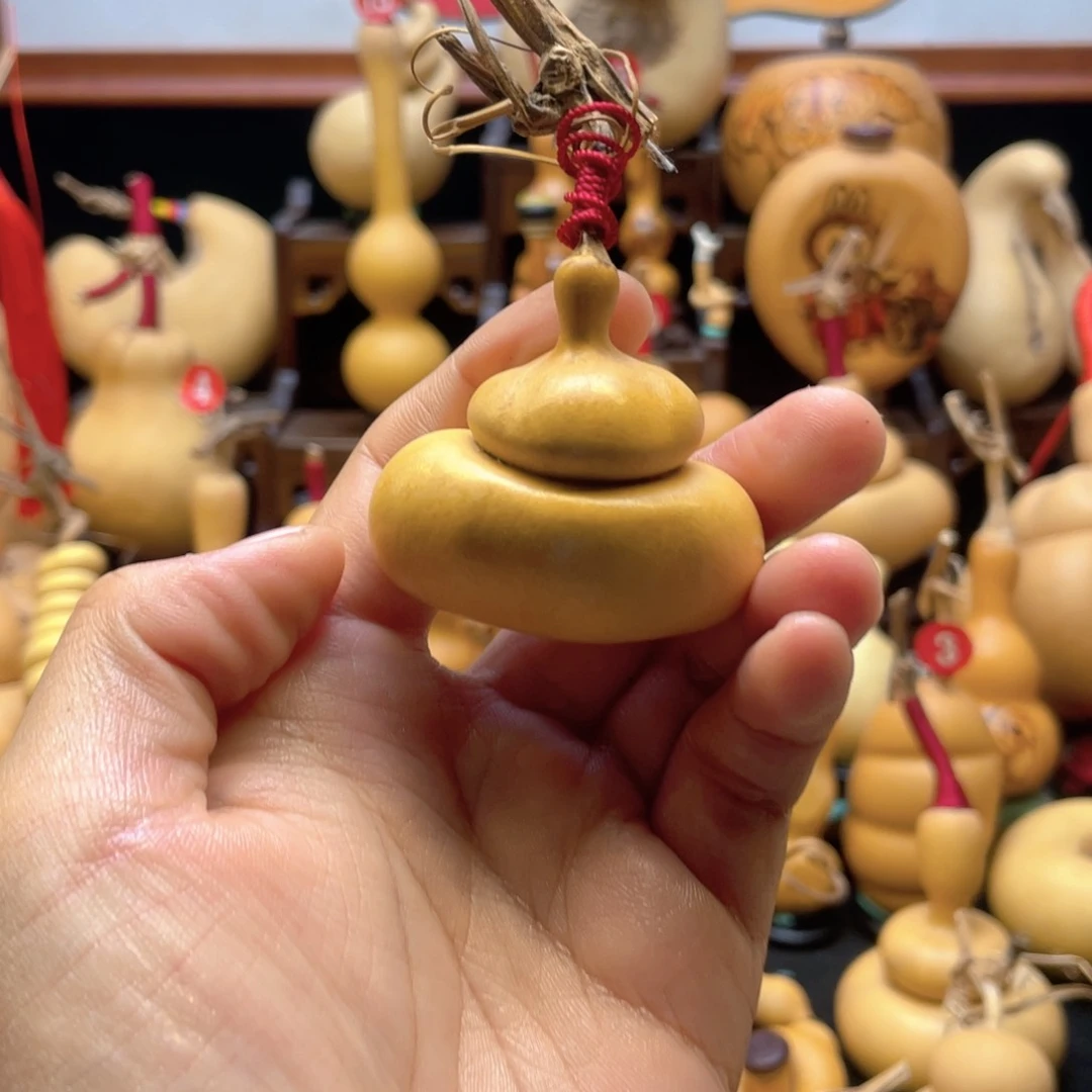 青**莉大自然的秘密是什么啊哈哈