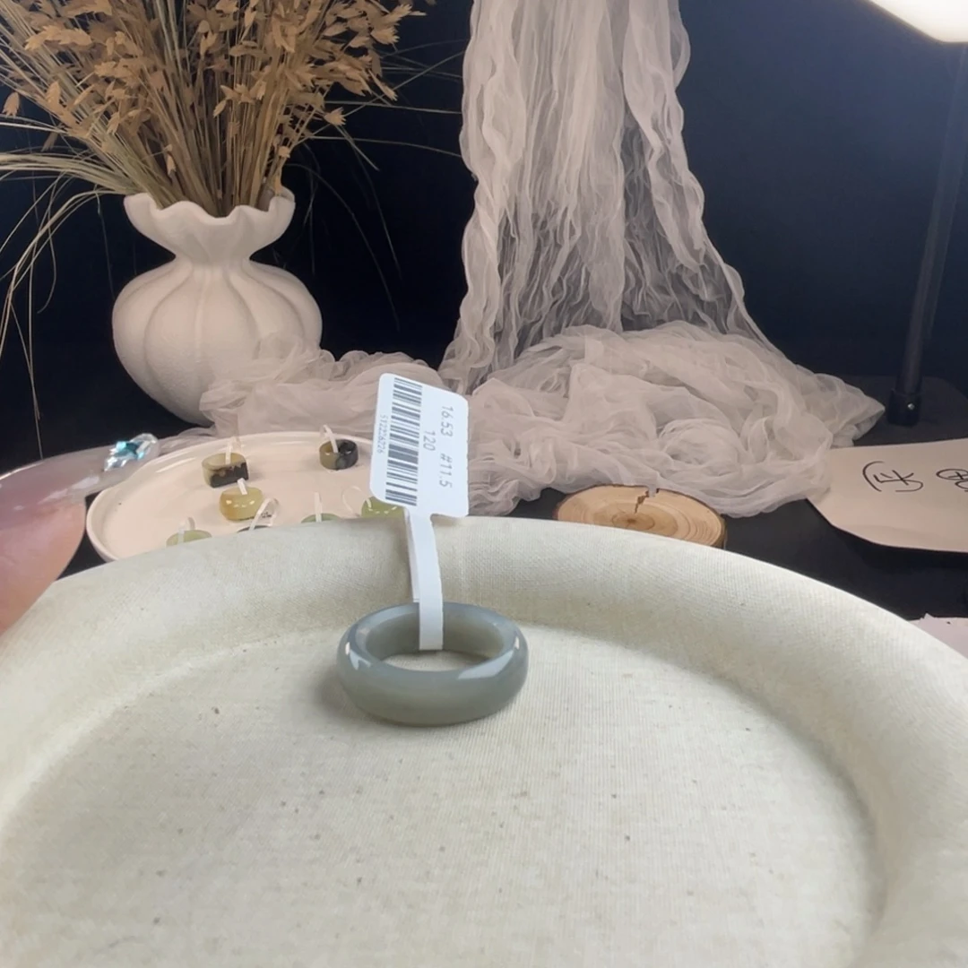 和田玉（糖玉）未镶嵌戒指