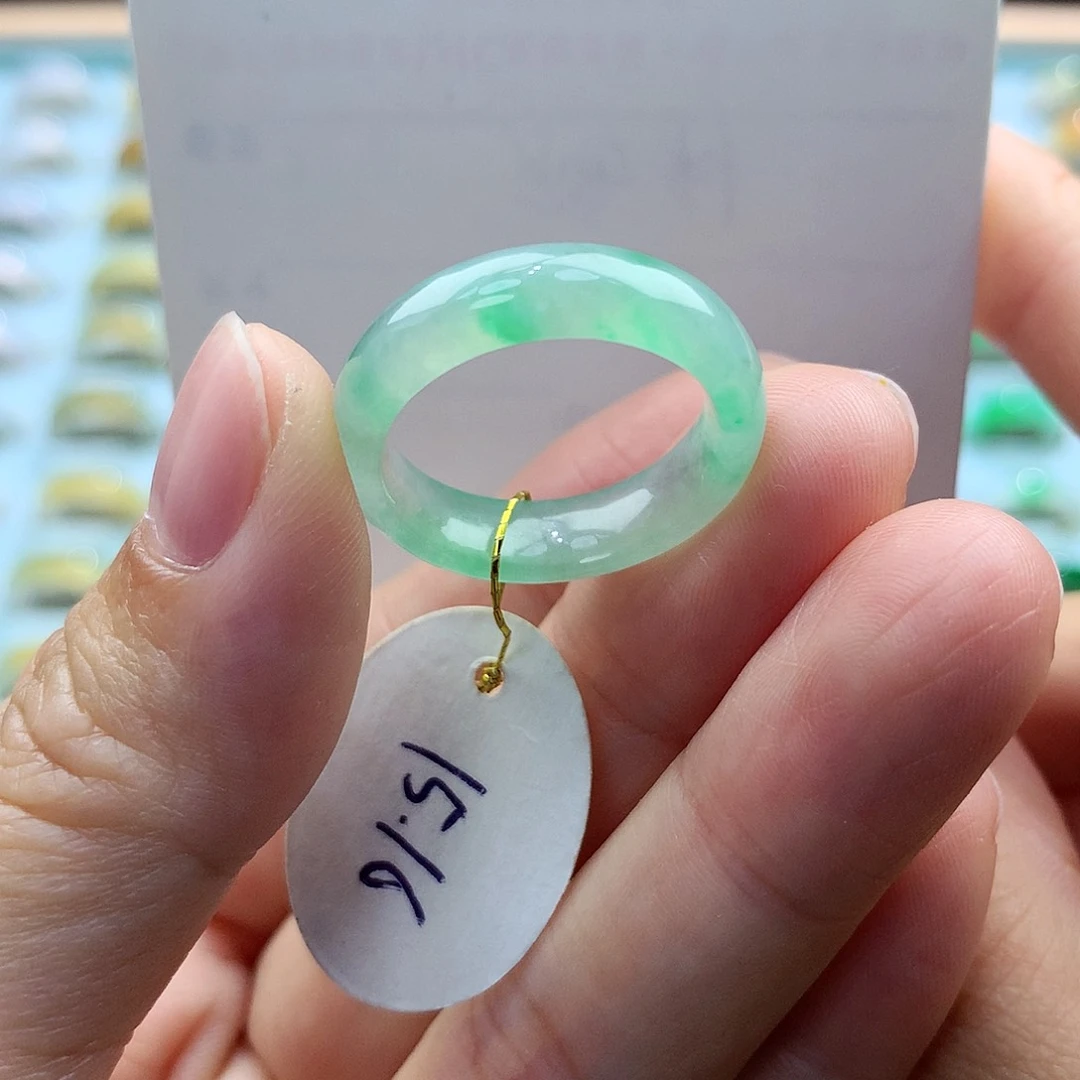 翡翠戒指未镶嵌1516圈