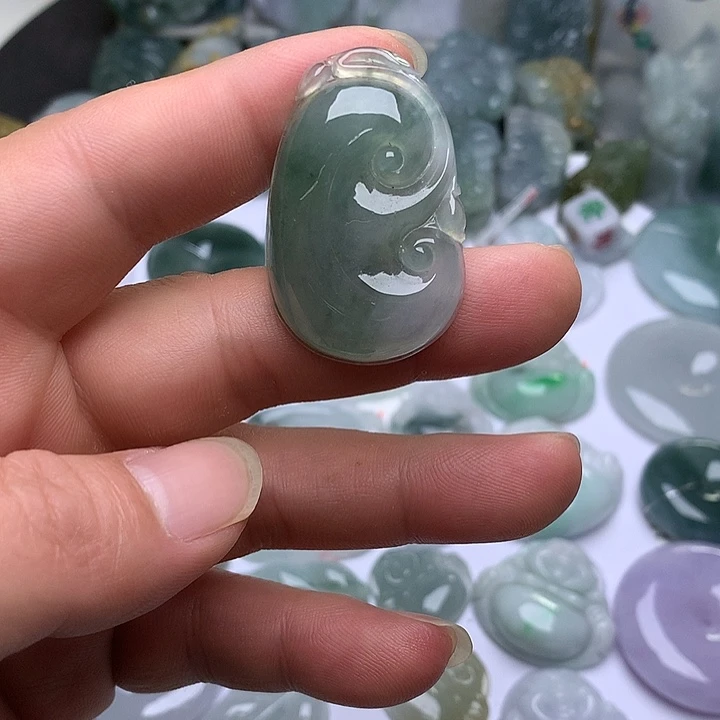 翡翠未镶嵌颈饰天然翡翠