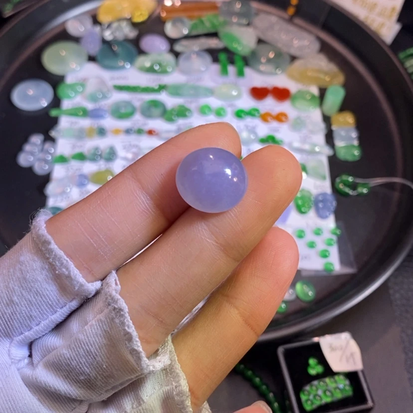 【闪购商品】翡翠挂件未镶嵌蛋