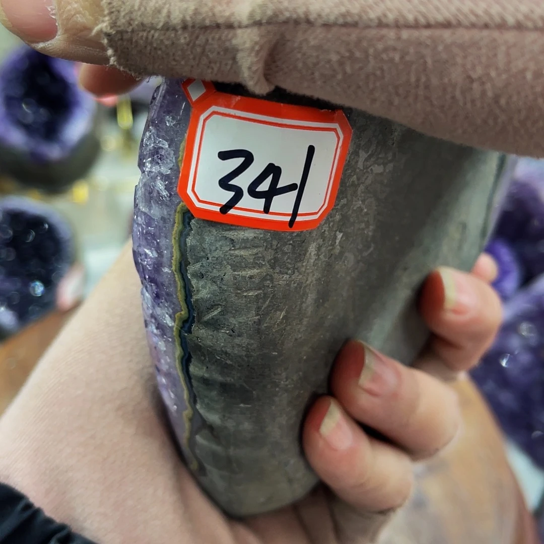 水晶随形摆件未镶嵌