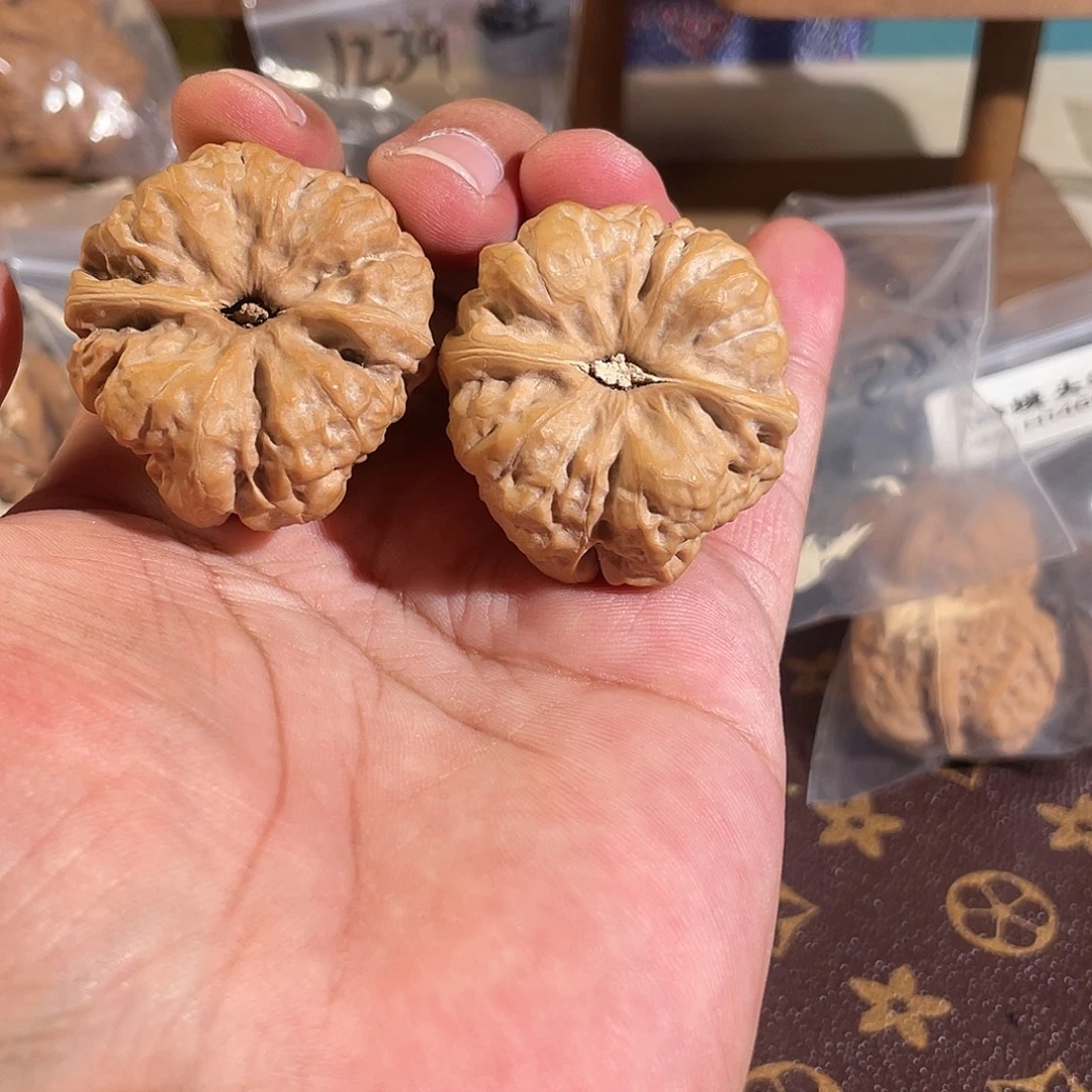H***生吊坠文玩核桃1265