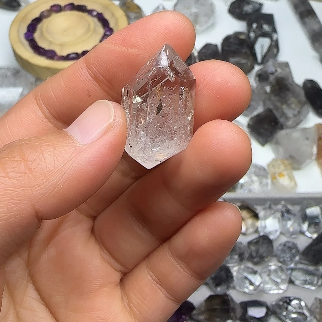 未镶嵌水晶珠宝半成品