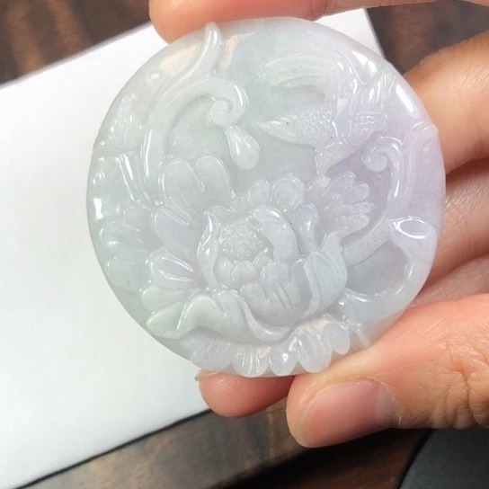 翡翠未镶嵌颈饰缅甸A货，每天下午1点半开播