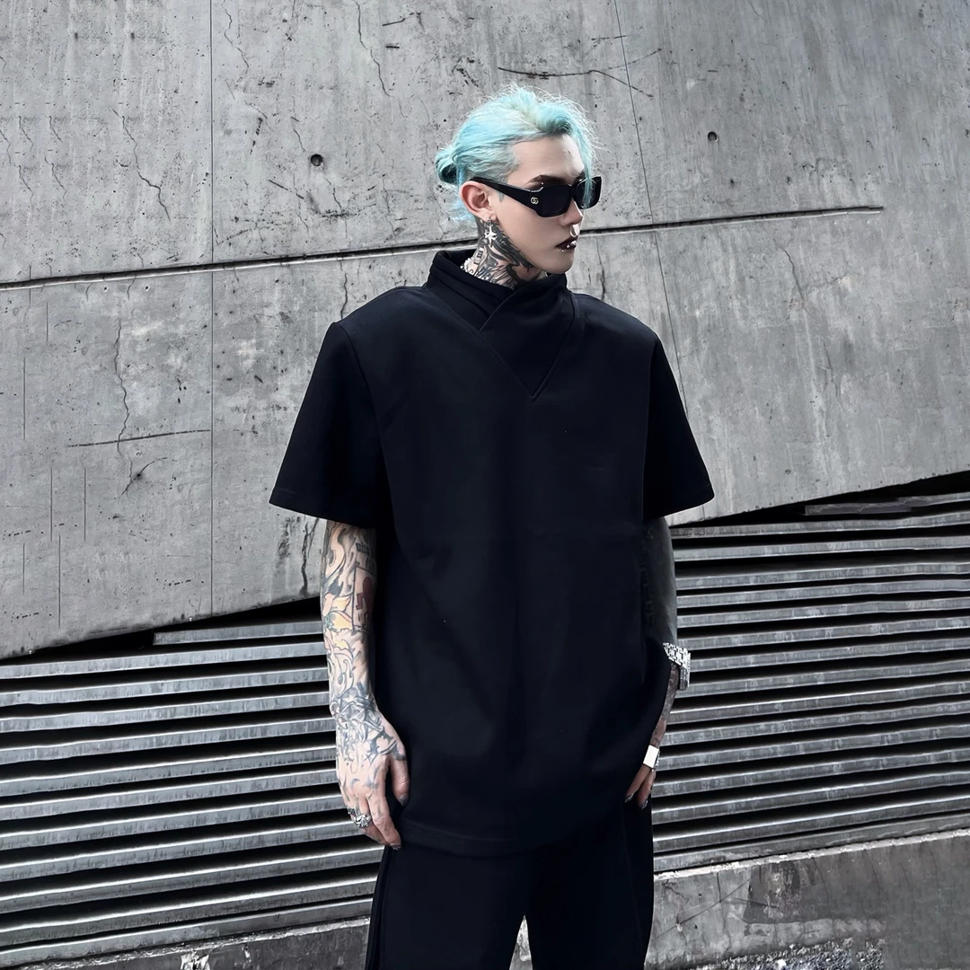 牧羊帅 cleanfit高级感半高V领重磅可拆卸垫肩短袖T恤男正肩半袖